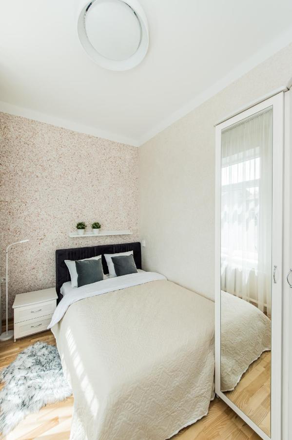 Lovely 1-Bedroom Apartment In Kaunas Old Town Exterior photo